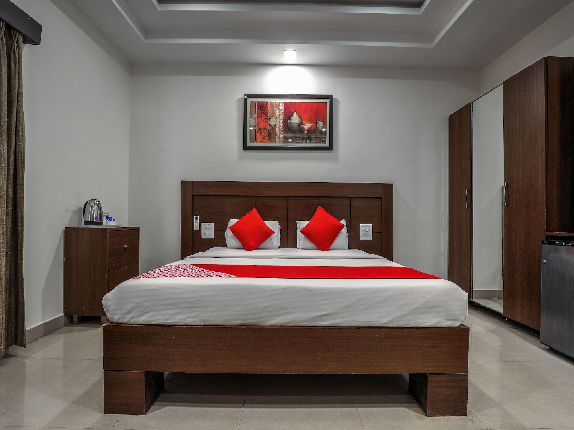 Treebo Trend Hotel Jp Plaza Nampally Hyderabad Eksteriør bilde